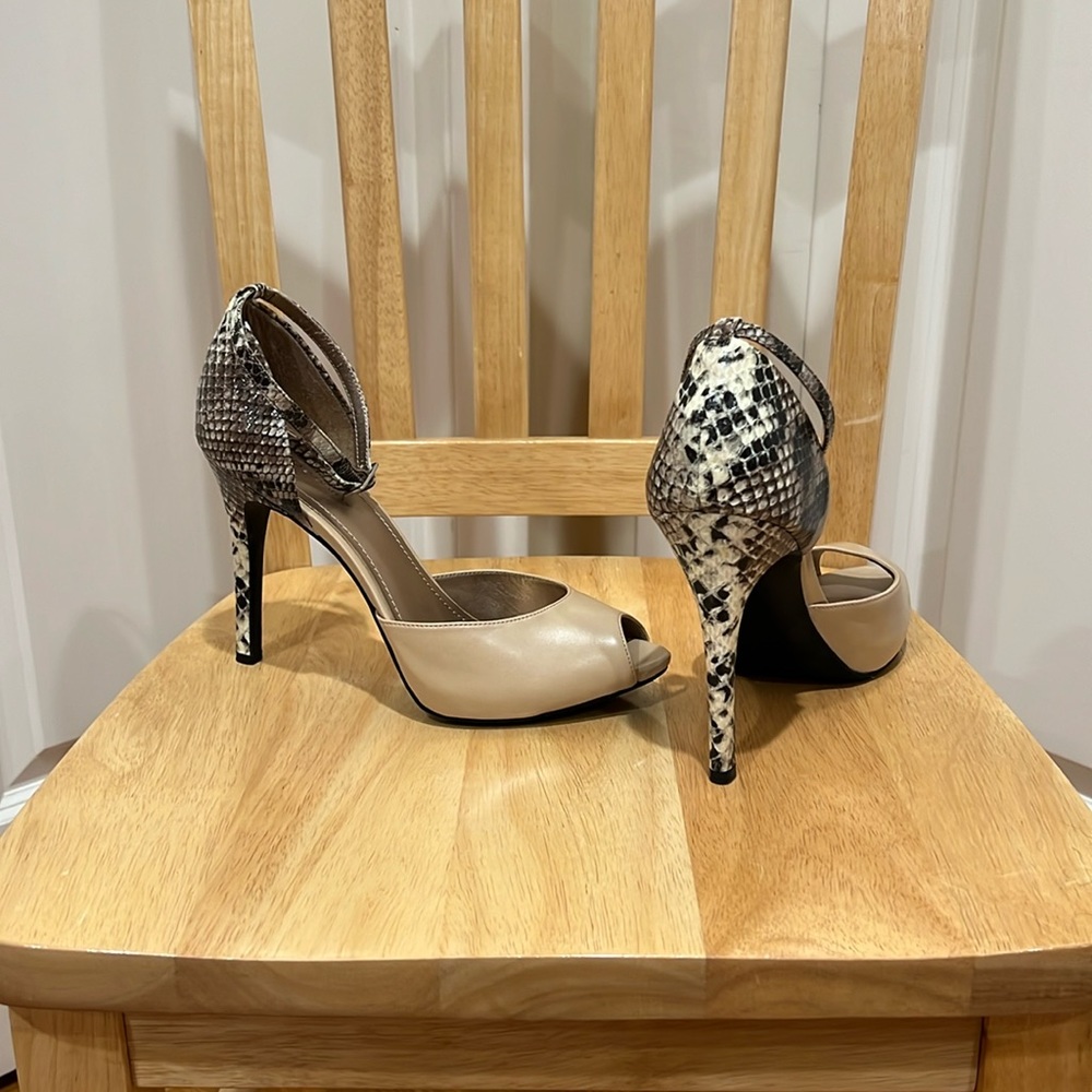 BCBGeneration, woman’s, 9B/39, beige & leopard print peep toe 3 1/2 heels.